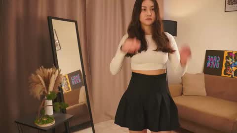 Im Linda lets fun online show from February 9, 2026, 4:27 am