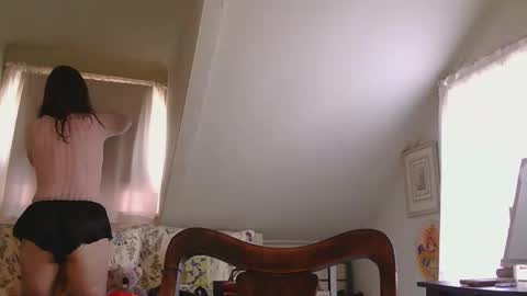 Miss Dior online show from January 16, 2026, 6:12 pm