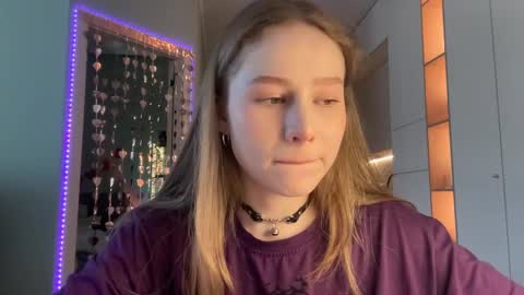 Alisa online show from March 7, 2025, 6:35 am