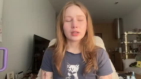 Alisa online show from May 9, 2026, 7:57 am