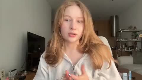 Alisa online show from June 9, 2026, 7:53 am