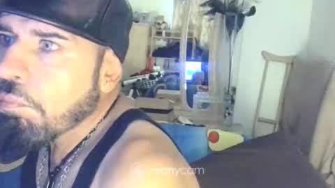 whorenee kawk online show from October 1, 2025, 3:07 pm