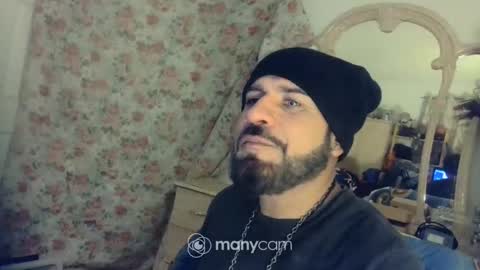 whorenee kawk online show from November 1, 2025, 1:02 pm