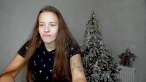 Snapshot of why_again_me chatting on December 27, 2024, 9:54 pm Veronica online show from December 27, 2024, 9:54 pm