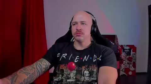 VI online show from November 19, 2025, 5:46 pm