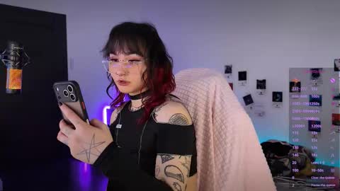 iggy iggz online show from February 12, 2026, 2:50 am