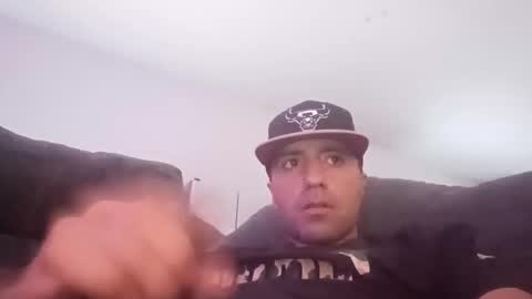 whyyuhcare7022 online show from November 27, 2025, 4:31 pm