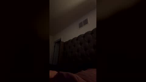 wickedfoxnut online show from March 23, 2026, 5:11 am