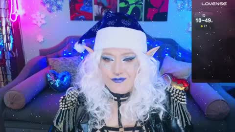 Laura  online show from January 1, 2025, 6:47 am
