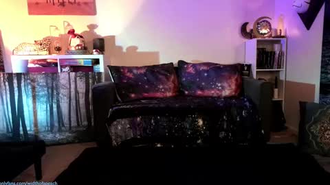Snapshot of widthofapeach chatting on March 8, 2025, 8:44 am Gretchen Jimmy online show from March 8, 2025, 8:44 am