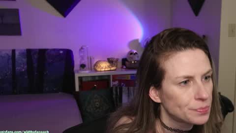 Snapshot of widthofapeach chatting on March 5, 2026, 12:50 am Gretchen Jimmy online show from March 5, 2026, 12:50 am