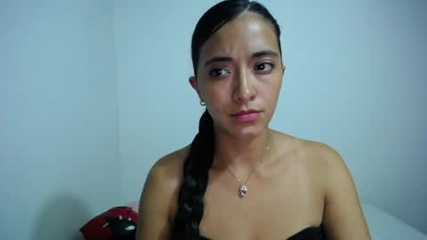 Ilauren online show from June 7, 2026, 2:37 am
