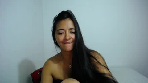 Ilauren online show from June 8, 2026, 9:59 pm
