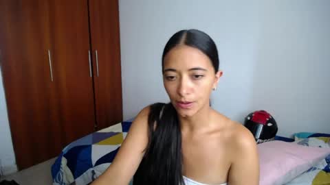 Ilauren online show from June 10, 2026, 11:24 pm