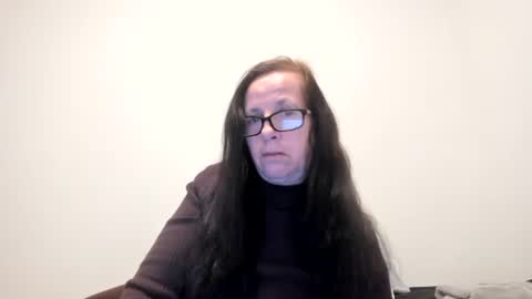 Wiggly Peach Goddess online show from February 4, 2026, 4:18 am