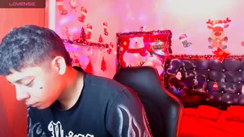 wiilliam online show from December 9, 2024, 6:57 pm