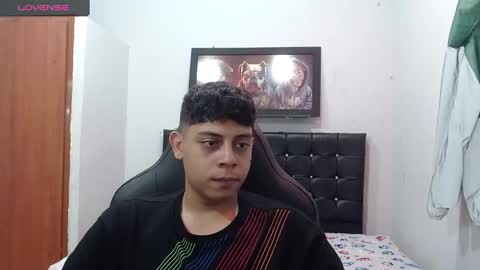wiilliam online show from February 10, 2025, 3:21 pm