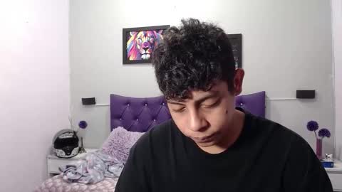 wiilliam online show from October 8, 2025, 1:53 pm