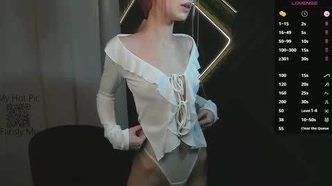 wild_chery online show from February 21, 2025, 2:48 pm
