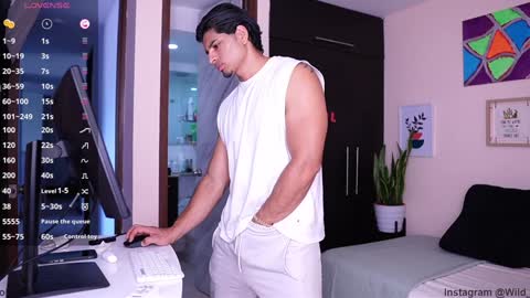 wild_col online show from January 16, 2025, 7:41 pm