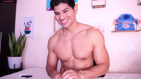 wild_col online show from February 4, 2025, 12:22 pm