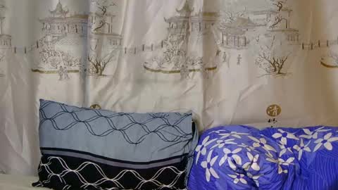 cutie online show from August 1, 2026, 2:33 am