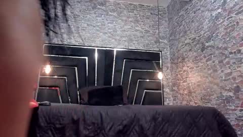 wild_firee_ online show from March 23, 2026, 8:13 pm