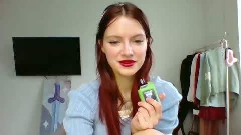 wild_kittten online show from February 8, 2025, 12:50 pm