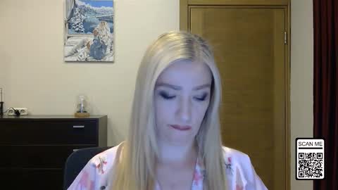 Alina online show from October 19, 2025, 1:56 pm