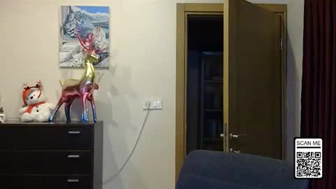 Alina online show from December 22, 2025, 3:53 pm