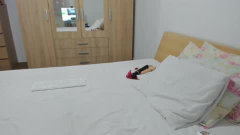 Alissa online show from January 24, 2025, 1:14 pm
