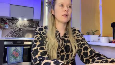 Snapshot of wildcatling chatting on January 7, 2025, 11:05 am Olivia online show from January 7, 2025, 11:05 am