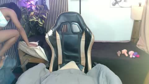 wildcock_tamarra online show from April 19, 2026, 6:43 pm