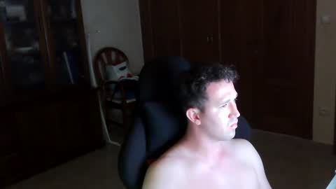 Snapshot of wilder6969 chatting on July 1, 2026, 12:23 am Carlos online show from July 1, 2026, 12:23 am
