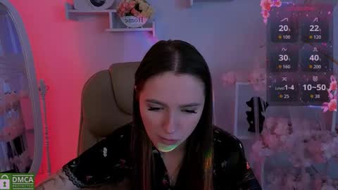 Snapshot of wildhoney_xo chatting on September 12, 2025, 5:40 am Kara online show from September 12, 2025, 5:40 am