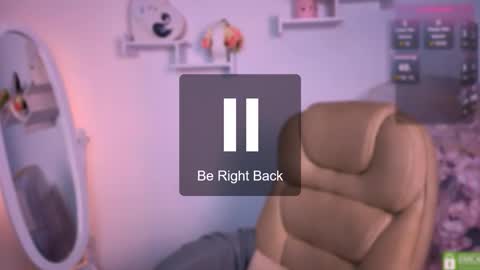 Snapshot of wildhoney_xo chatting on October 9, 2025, 5:38 am Kara online show from October 9, 2025, 5:38 am