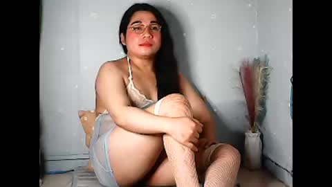 Sweet online show from February 7, 2026, 6:55 pm