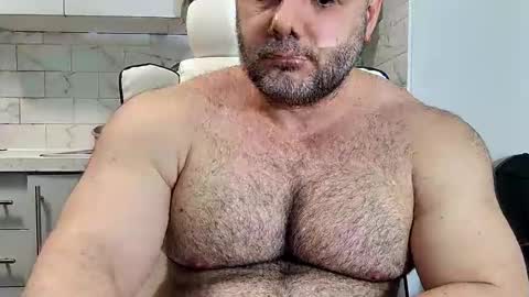 Snapshot of wildjohn_xx chatting on February 10, 2026, 8:57 pm WildJohn XX online show from February 10, 2026, 8:57 pm