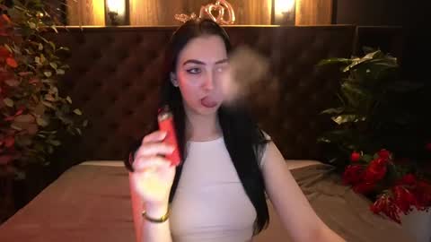 Alena online show from April 30, 2026, 6:42 am