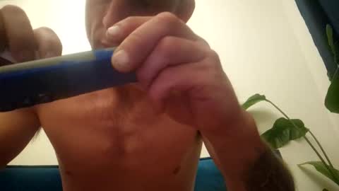 Snapshot of wildmike93 chatting on May 26, 2026, 9:33 pm wildmike93 online show from May 26, 2026, 9:33 pm