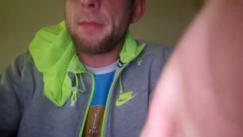 Snapshot of wildmike93 chatting on July 7, 2026, 7:29 pm wildmike93 online show from July 7, 2026, 7:29 pm