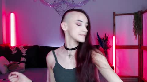 Master Kieran hehim online show from December 8, 2024, 1:35 am