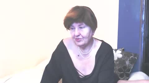 Snapshot of wildredcat chatting on September 25, 2025, 10:41 am WildRedCat online show from September 25, 2025, 10:41 am