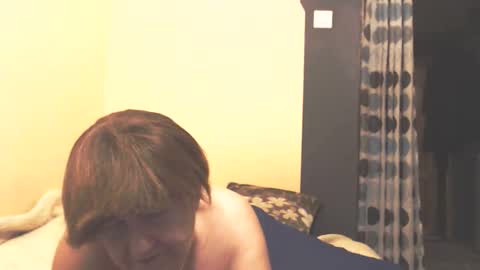 Snapshot of wildredcat chatting on February 26, 2026, 11:26 pm WildRedCat online show from February 26, 2026, 11:26 pm