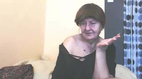 Snapshot of wildredcat chatting on March 14, 2026, 11:37 am WildRedCat online show from March 14, 2026, 11:37 am