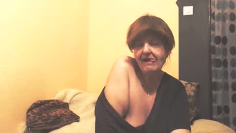 Snapshot of wildredcat chatting on March 21, 2026, 11:41 pm WildRedCat online show from March 21, 2026, 11:41 pm