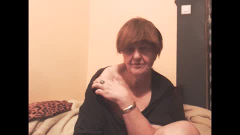 WildRedCat online show from May 6, 2026, 9:09 pm