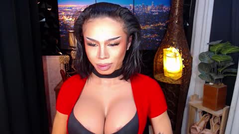 Snapshot of wildroxie chatting on January 11, 2026, 11:10 pm ROXIE online show from January 11, 2026, 11:10 pm