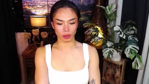 Snapshot of wildroxie chatting on January 17, 2026, 8:34 pm ROXIE online show from January 17, 2026, 8:34 pm