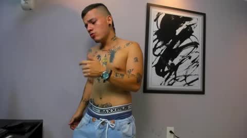 wild online show from September 21, 2025, 3:41 am